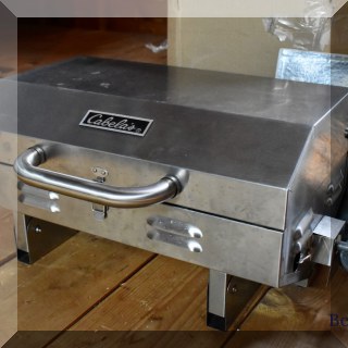 L05. Cabela's grill. Model No, 720-0001. 11”h x 20”l x 13” - $50